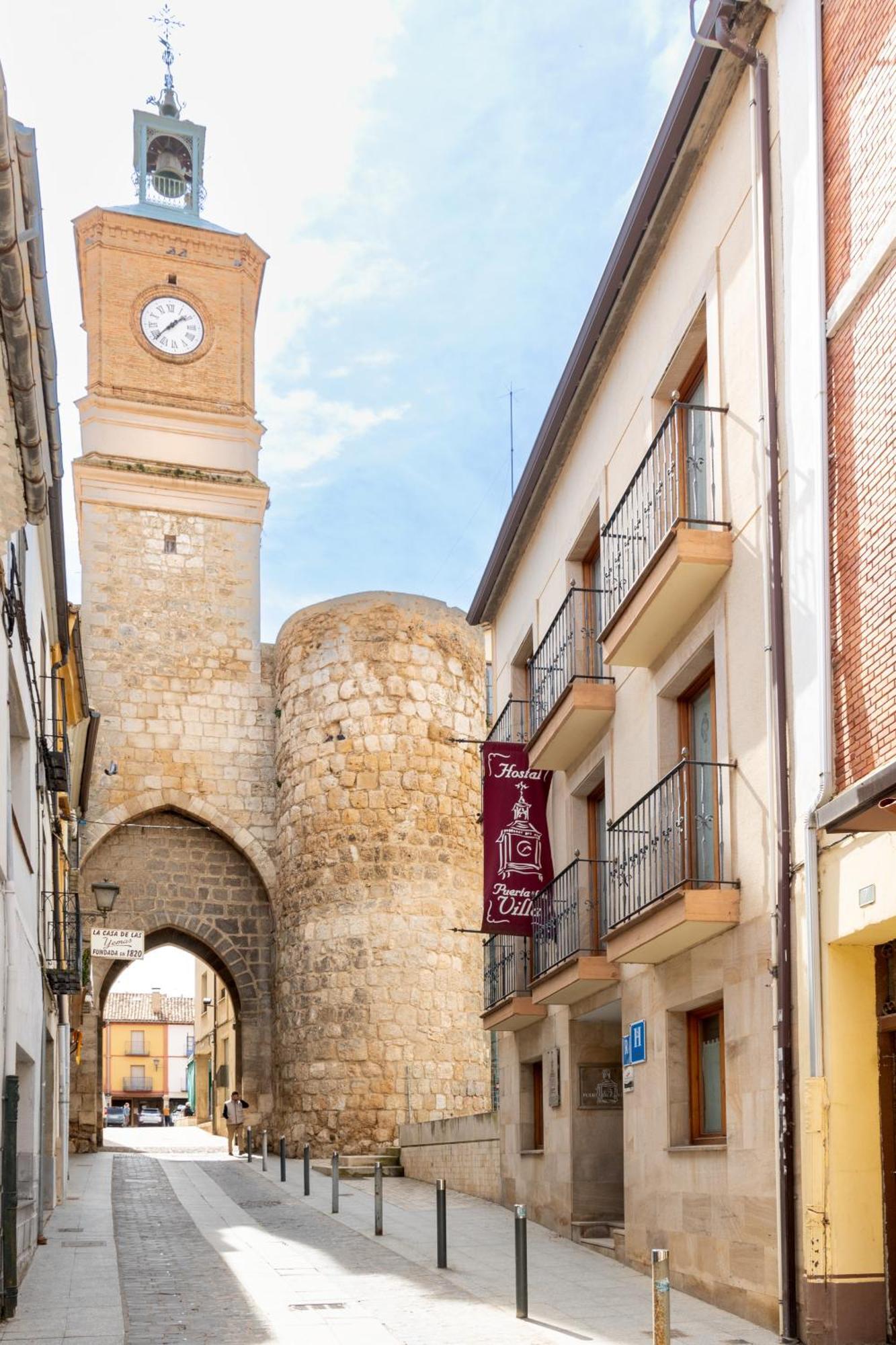 Hostal Sin Recep24H Puerta De La Villa - Pet Friendly & Restaurante Almazan Luaran gambar